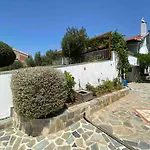 Ferienhaus Ioanna Seafront Chalkís